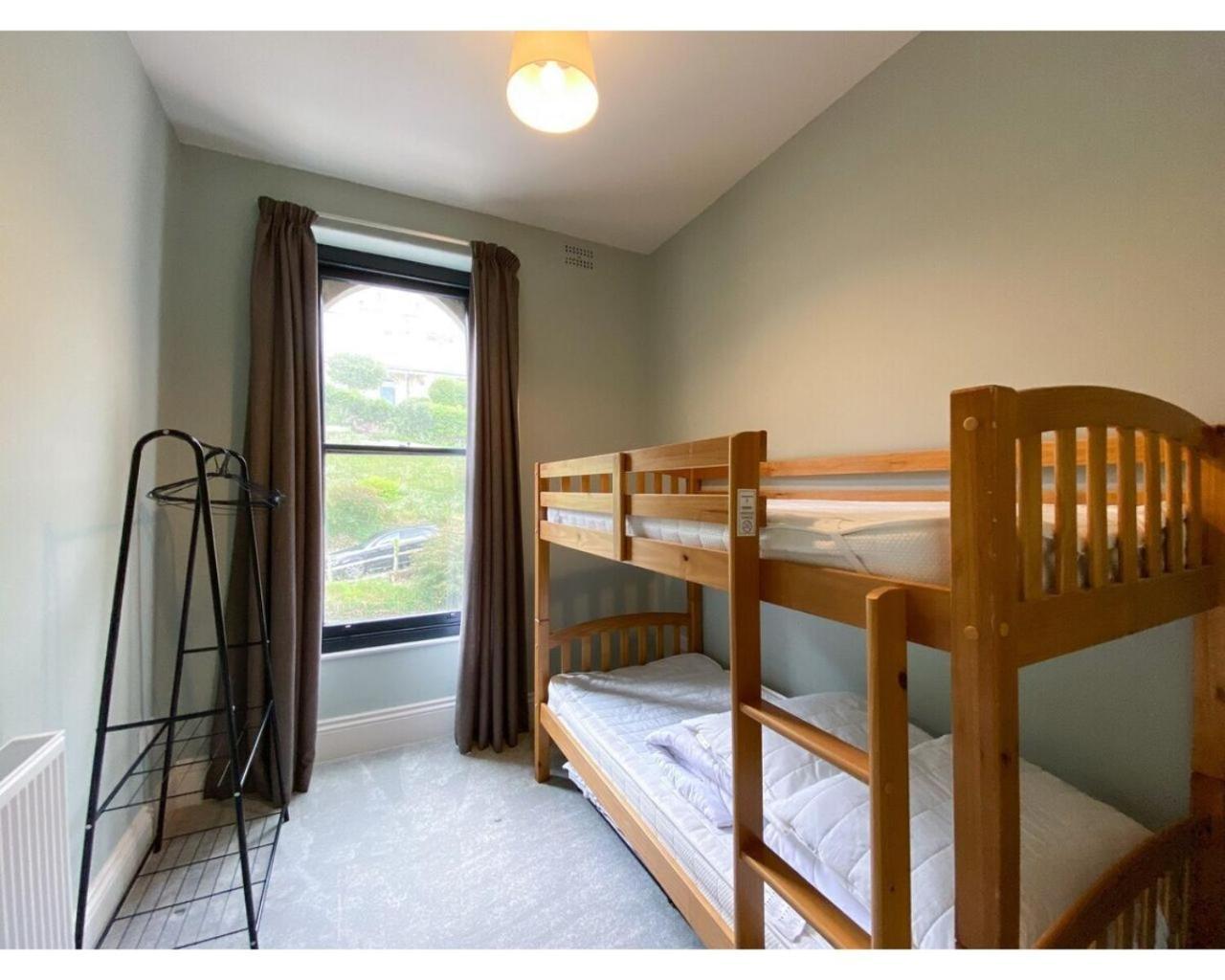 The Regency - Historic Residences By The Sea Ilfracombe Room photo