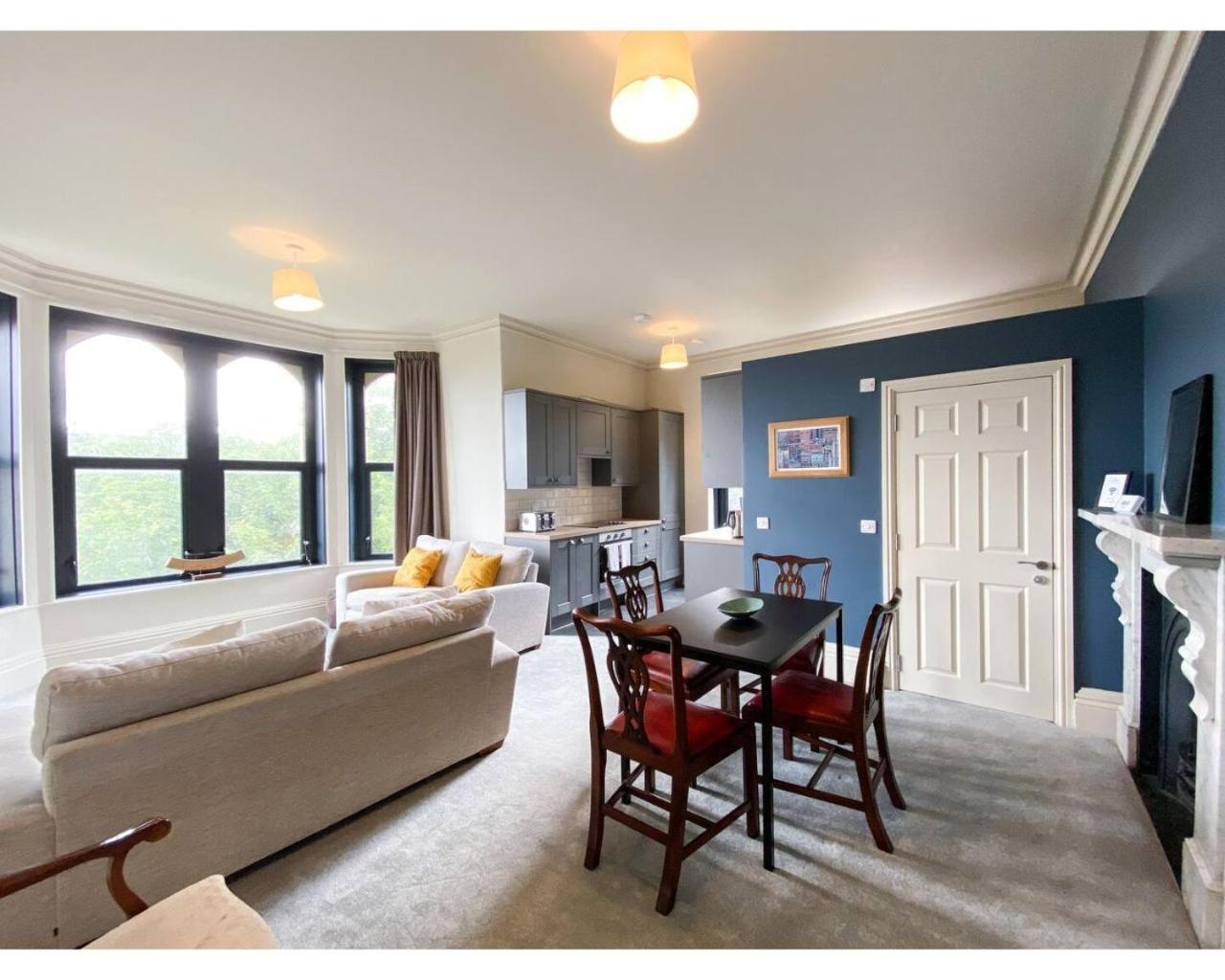 The Regency - Historic Residences By The Sea Ilfracombe Room photo