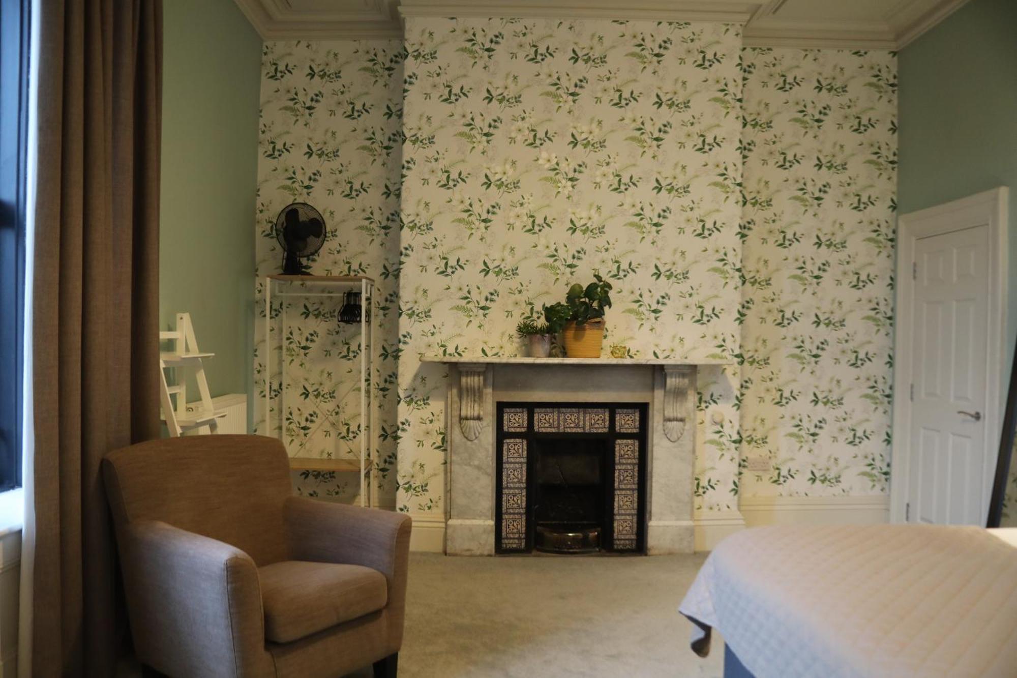 The Regency - Historic Residences By The Sea Ilfracombe Room photo